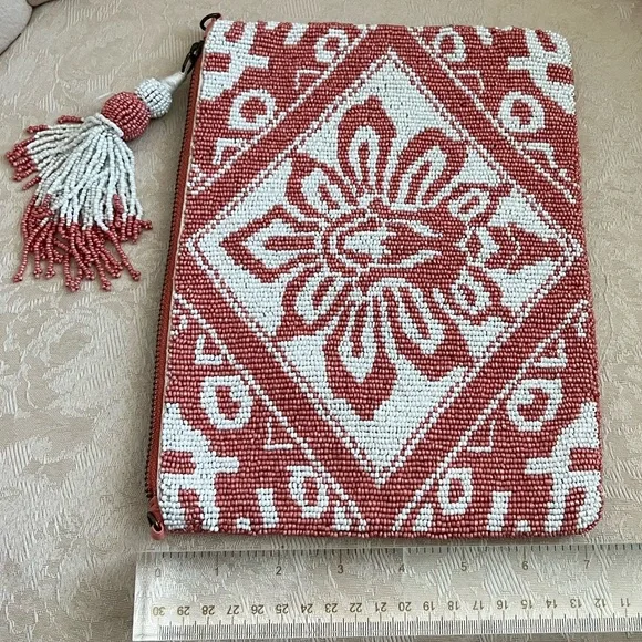 Anthropologie Augusta Beaded Clutch with zipper and tassel - Picture 8 of 12